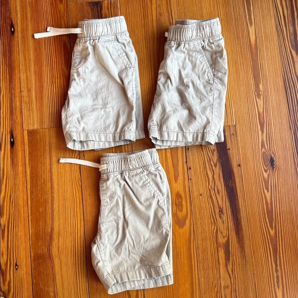 3 Boys Old Navy Tan Shorts Size XS (5)